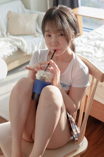 韩国模特SWEETBOX