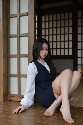 Sia不吃鱼-庭园春梦