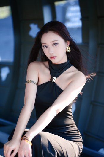 艺图语邓邓
