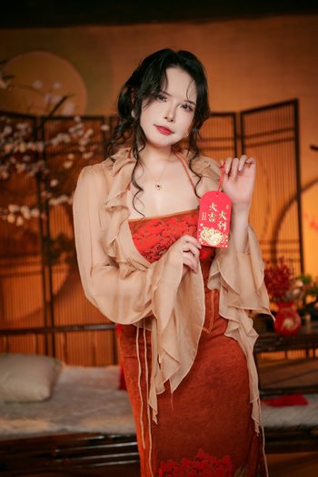 COS红人秋和柯基-旗袍秋