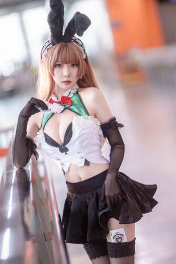 香草喵露露-碧蓝航线 莫妮卡